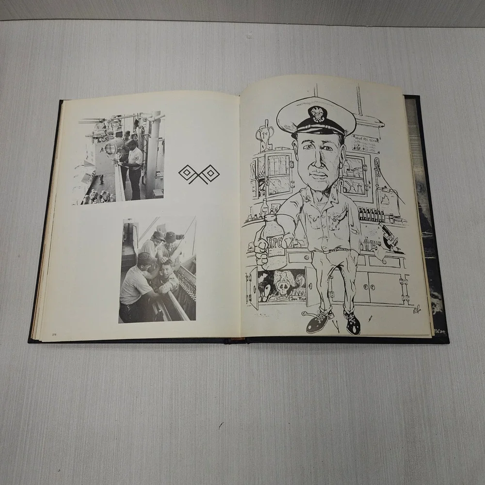 USS Kearsarge CVS-33 Vietnam Cruise Book 1967-1968 CVSG-53 Navy G.S. Weaver